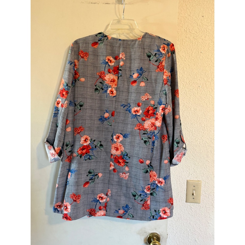 SOHO Apparel Ltd Womens Blazer Jacket Size M Plaid Floral Open Front Long Sleeve - Picture 4 of 7